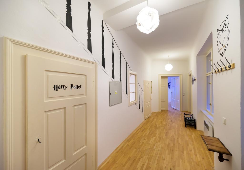 Amazing Harry Potter'S Apt. At Old Town Prag Exteriör bild